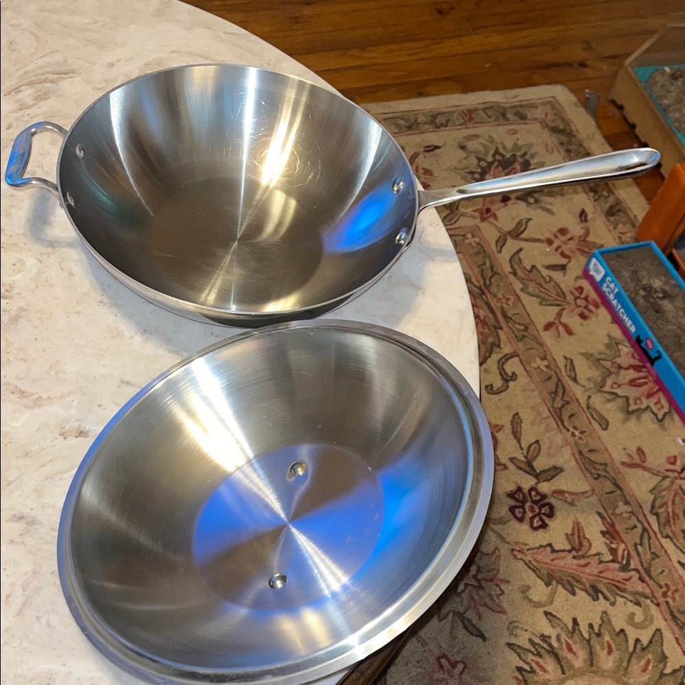 Polished Stainless Steel 12” Wok Pan with Lid - Picture 3 of 6
